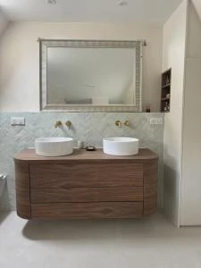 Découvrez des créations en bois sur mesure réalisées avec passion à Verneuil‑en‑Halatte